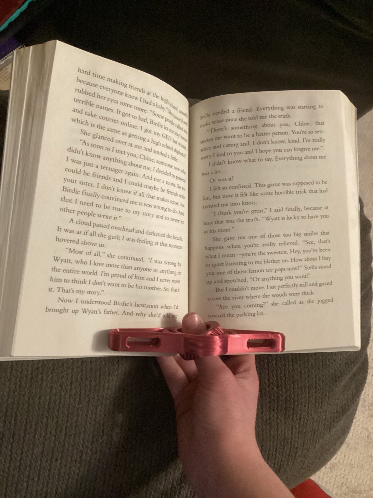 Sujetador de libros Ergonomico